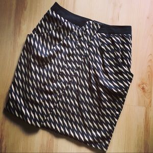 Anthropologie Chic Geometric print mini skirt